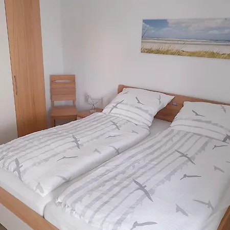 Blankwasser 49b Whg 4 *